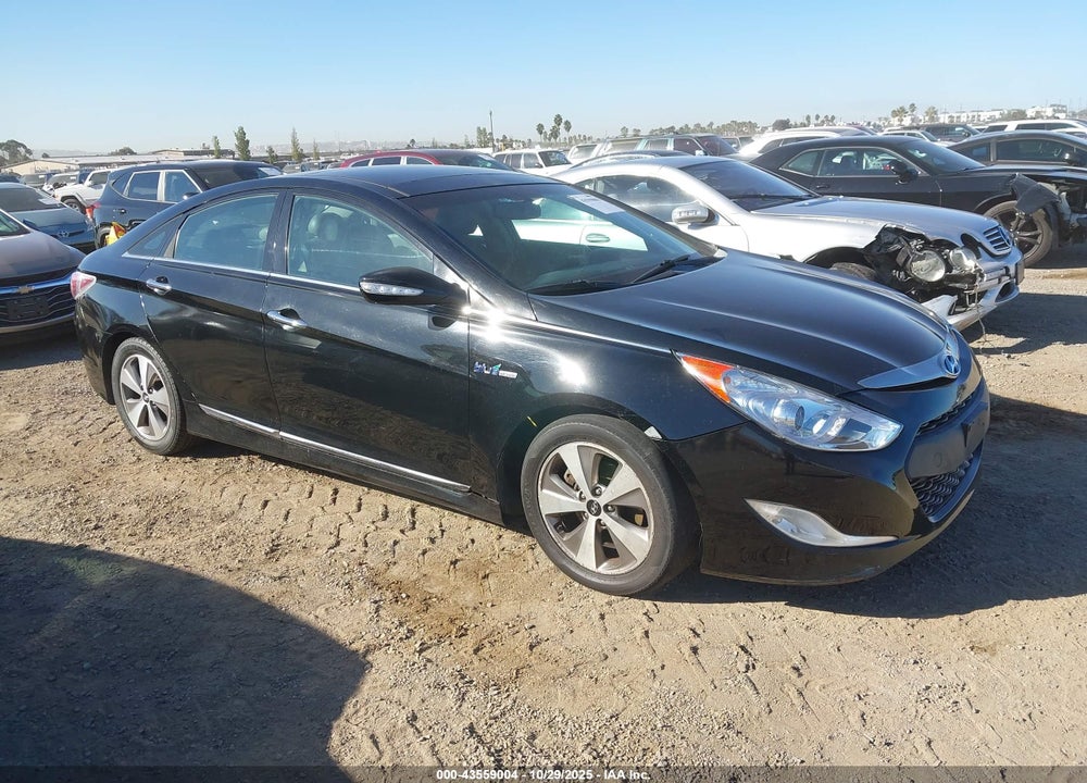 2011 HYUNDAI SONATA HYBRID VIN: KMHEC4A49BA000545