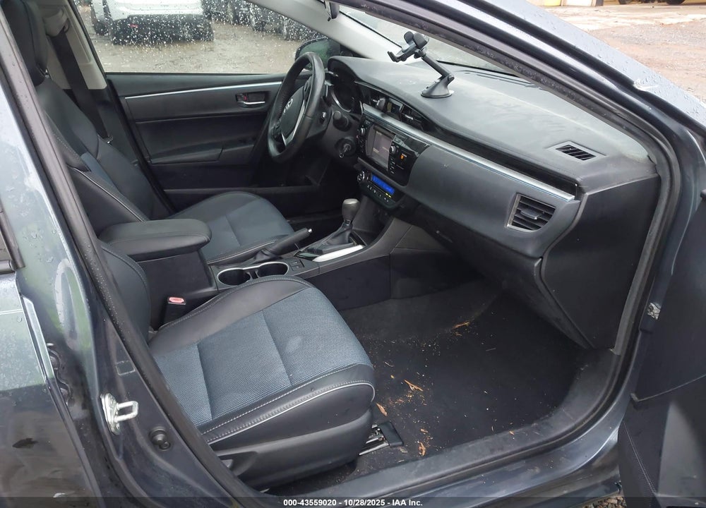 2015 TOYOTA COROLLA S PLUS VIN: 2T1BURHE8FC334311