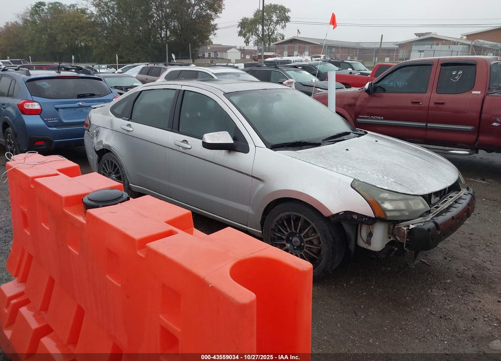 2011 FORD FOCUS SES VIN: 1FAHP3GN1BW113995
