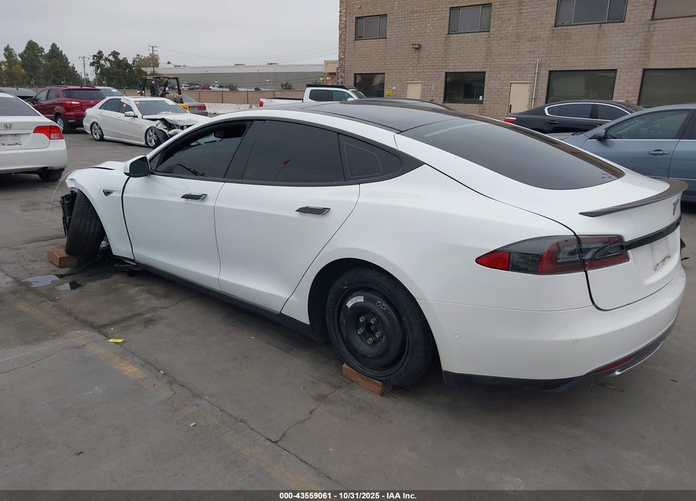 2014 TESLA MODEL S P85D VIN: 5YJSA1H20EFP63579