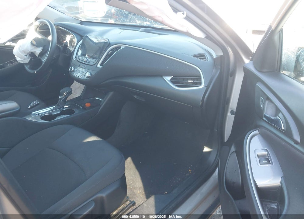 2022 CHEVROLET MALIBU FWD LT VIN: 1G1ZD5ST5NF149162