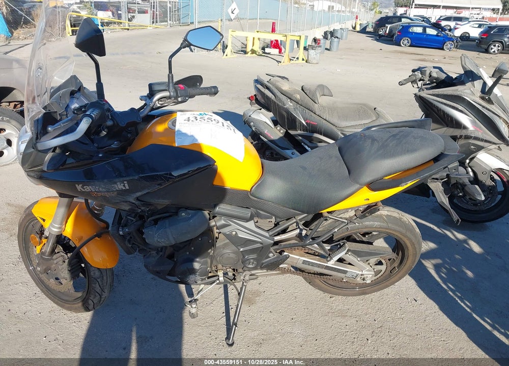 2012 KAWASAKI LE650 C VIN: JKALEEC1XCDA06222