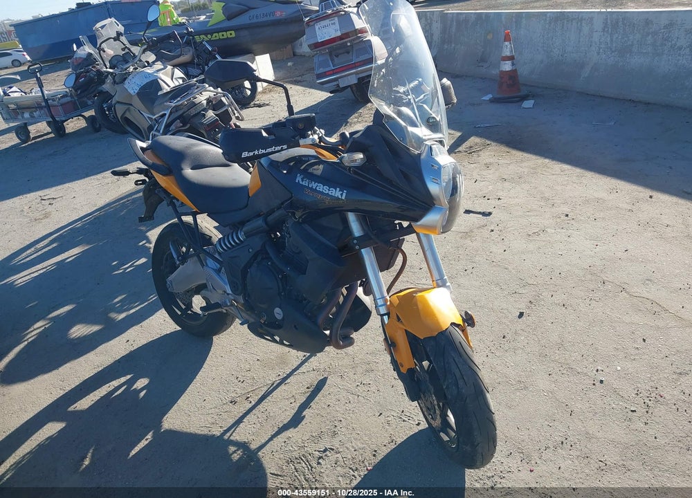 2012 KAWASAKI LE650 C VIN: JKALEEC1XCDA06222