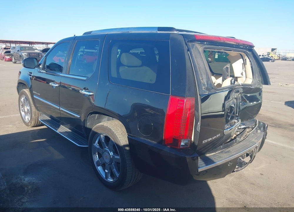 2007 CADILLAC ESCALADE VIN: 1GYFK63827R352005