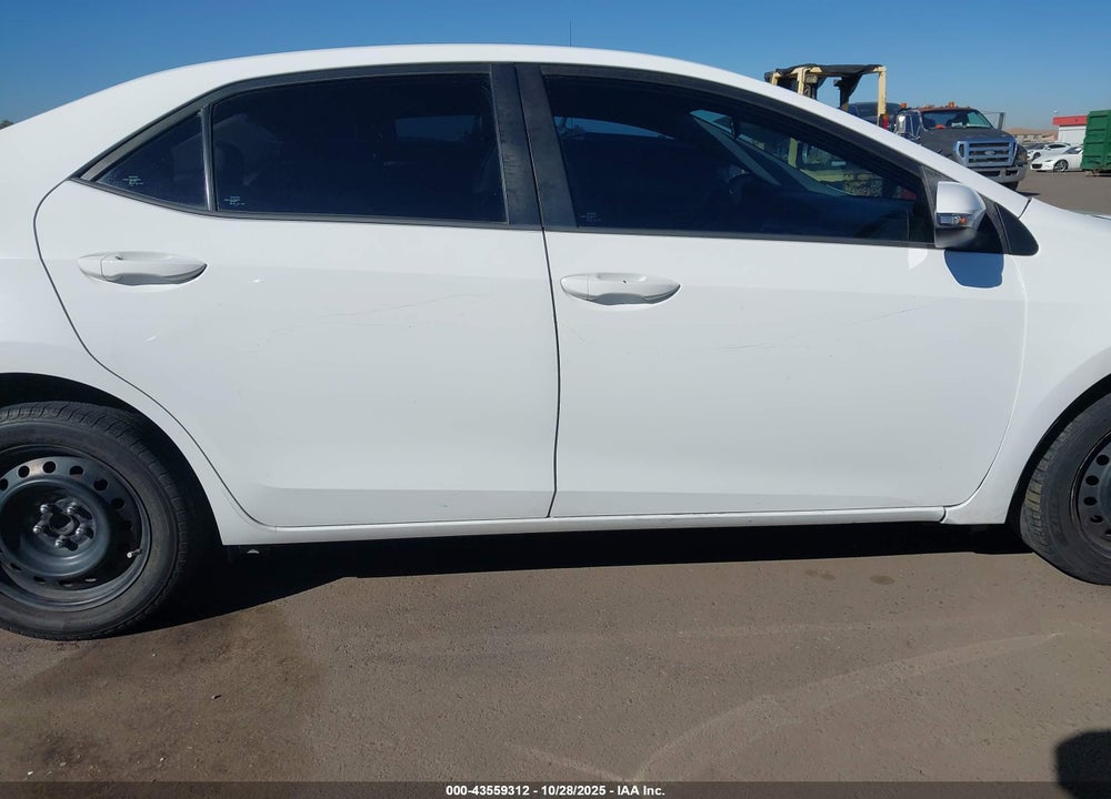 2015 TOYOTA COROLLA S VIN: 5YFBURHE6FP268941