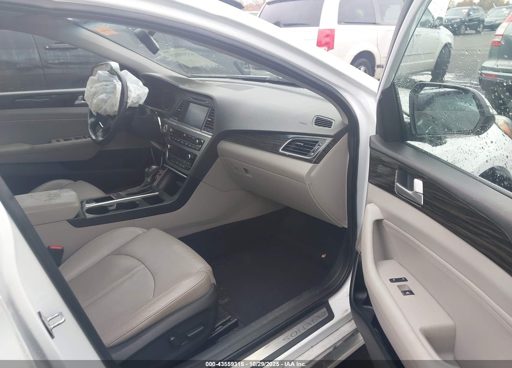 2016 HYUNDAI SONATA VIN: 5NPE34AF8GH332675