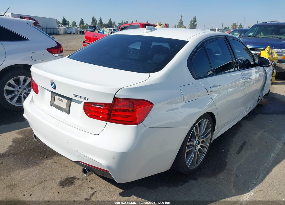 2014 BMW 3 SERIES VIN: WBA3A9C57EF686366