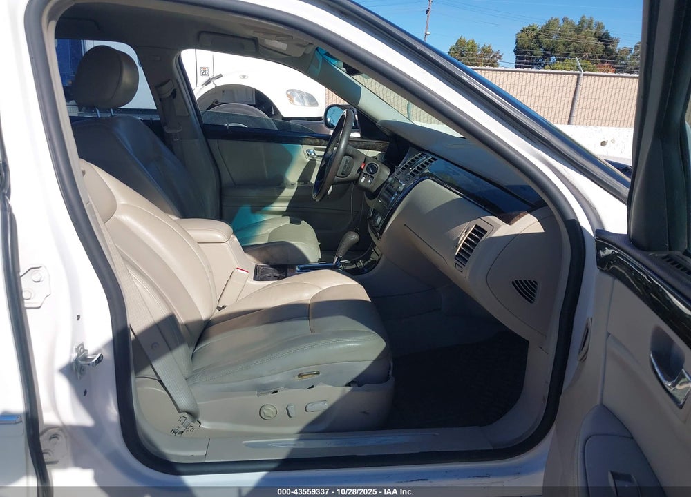 2008 CADILLAC DTS VIN: 1G6KD57Y28U129208
