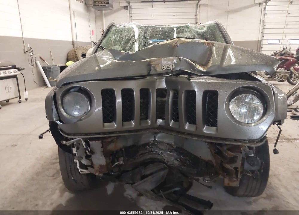 2014 JEEP PATRIOT LATITUDE VIN: 1C4NJRFB9ED508953