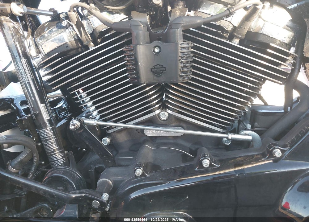 2024 HARLEY-DAVIDSON FLTRX VIN: 1HD1KH71XRB654760
