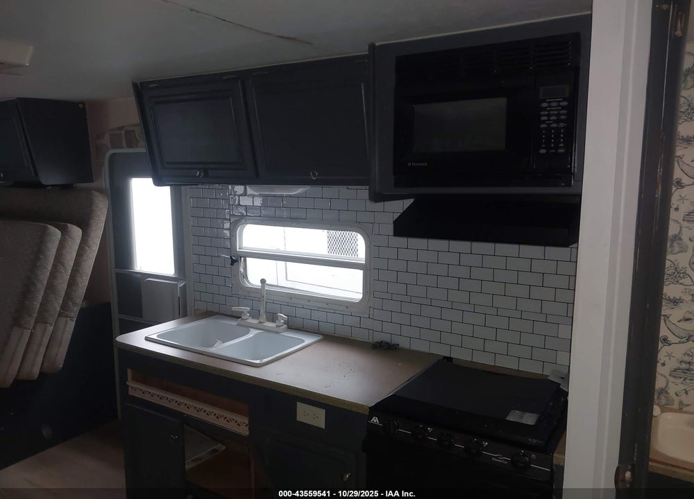2007 JAYCO JFEATHER VIN: 1UJBJ02KX71J20073