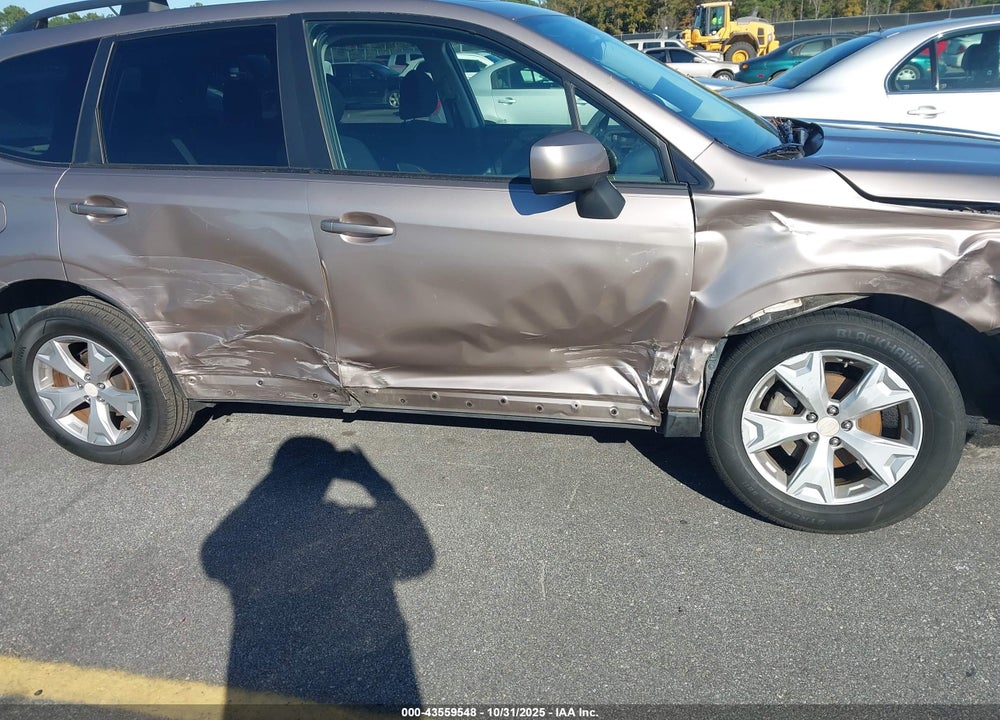 2015 SUBARU FORESTER VIN: JF2SJADC1FH441406
