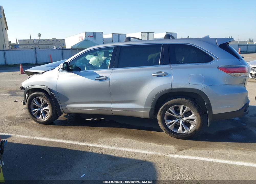 2016 TOYOTA HIGHLANDER VIN: 5TDBKRFH0GS282037