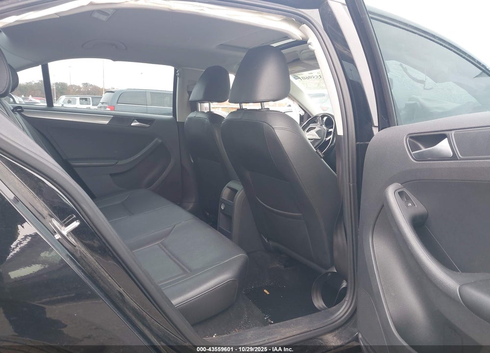 2017 VOLKSWAGEN JETTA 1.4T SE VIN: 3VWDB7AJ6HM348726
