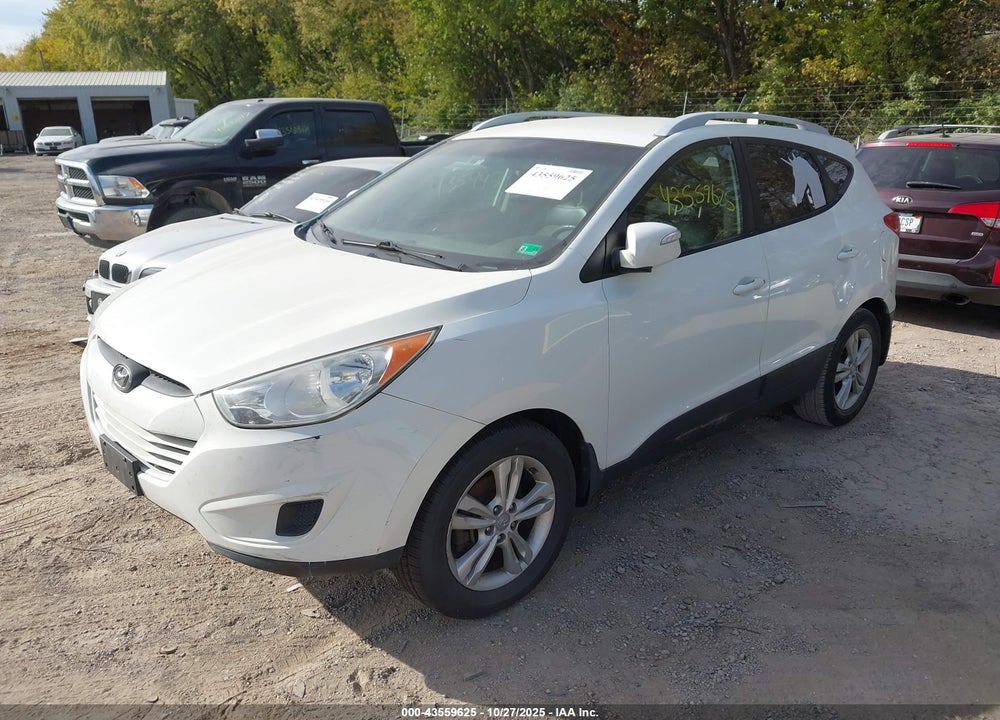 2012 HYUNDAI TUCSON VIN: KM8JU3AC5CU470777