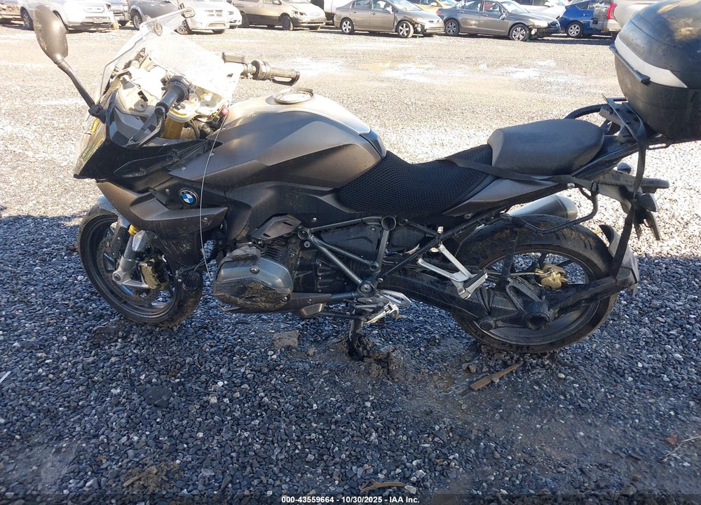 2018 BMW R1200 RS VIN: WB10A1508JZ379318