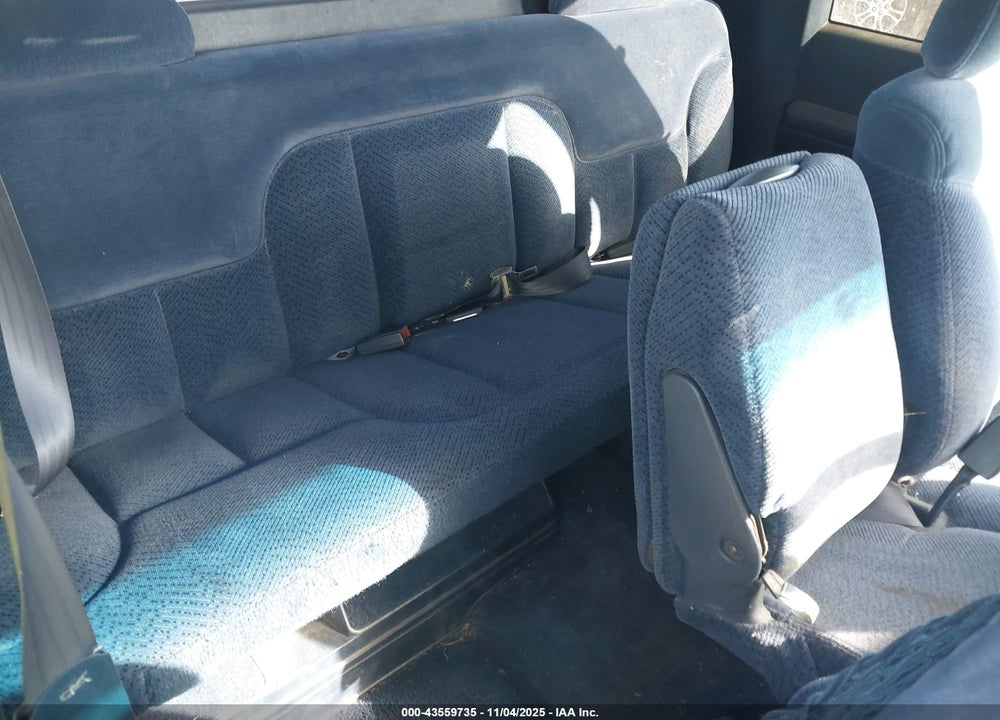 1996 CHEVROLET GMT-400 C2500 VIN: 1GCFC29R6TE125946