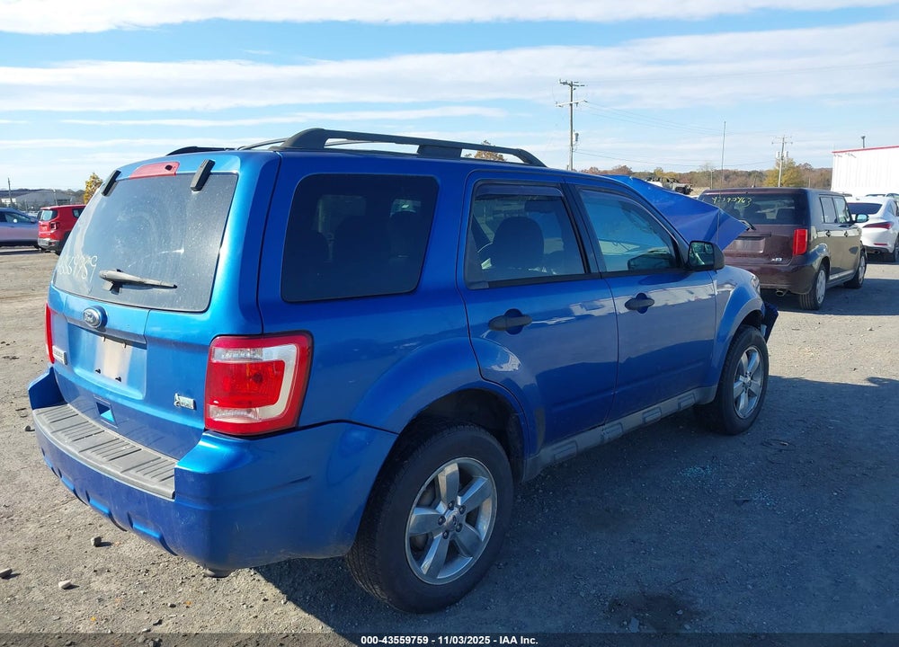 2011 FORD ESCAPE VIN: 1FMCU9DG5BKA20017