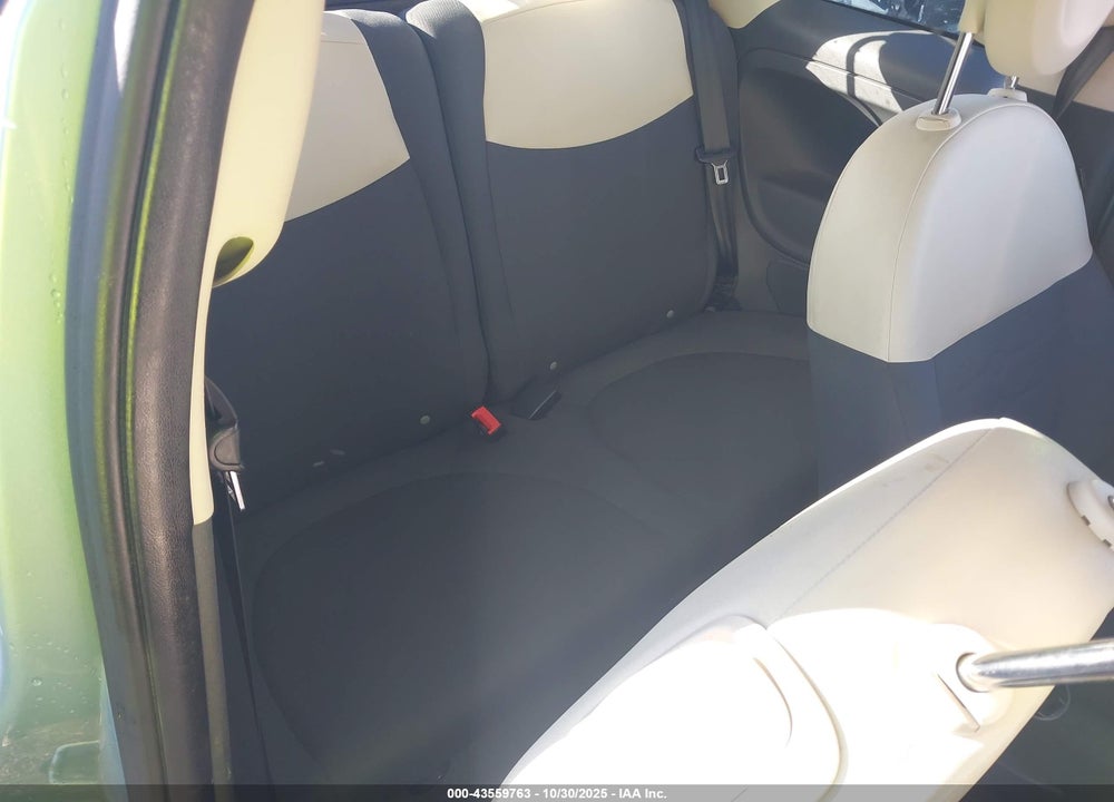 2015 FIAT 500C VIN: 3C3CFFDR7FT507999