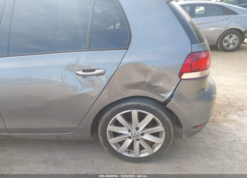 2011 VOLKSWAGEN GOLF TDI 4-DOOR VIN: WVWNM7AJXBW125324