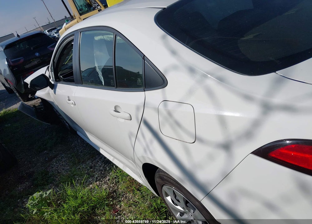 2022 TOYOTA COROLLA LE VIN: JTDEPMAE9N3026489