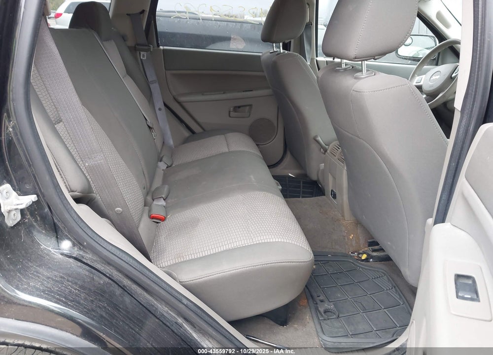 2008 JEEP GRAND CHEROKEE LAREDO VIN: 1J8GR48K88C206512