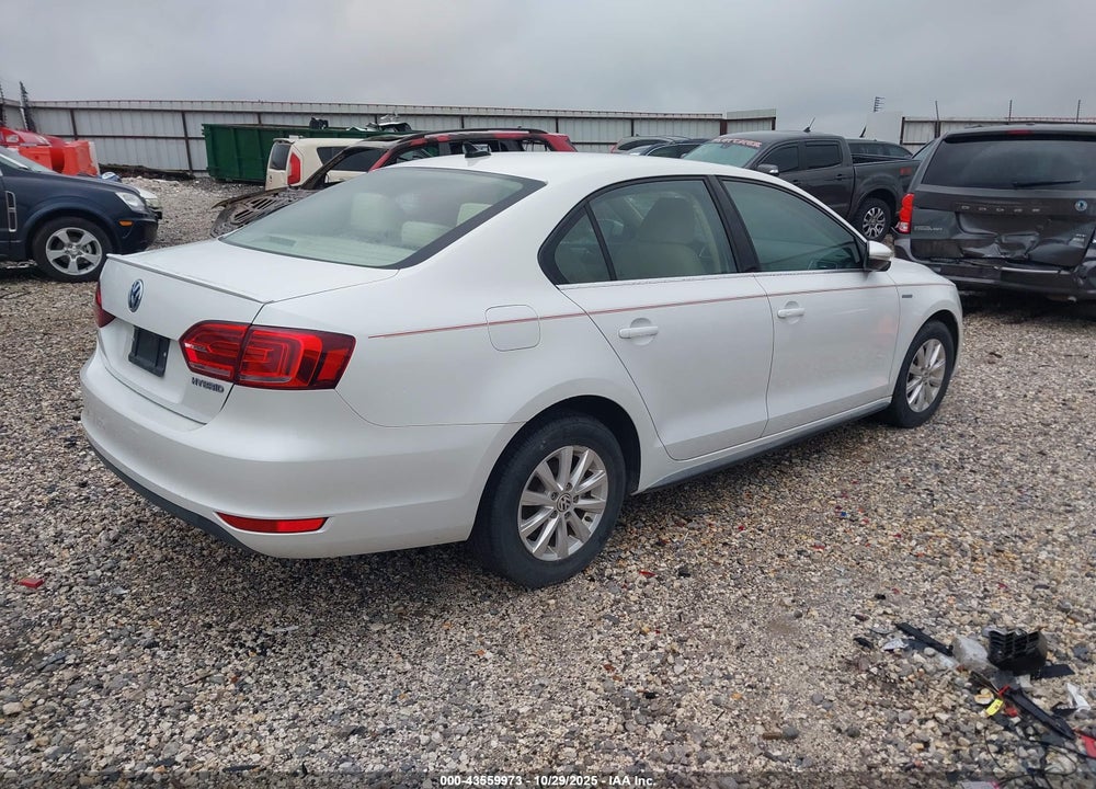 2013 VOLKSWAGEN JETTA VIN: 3VW637AJ5DM284551