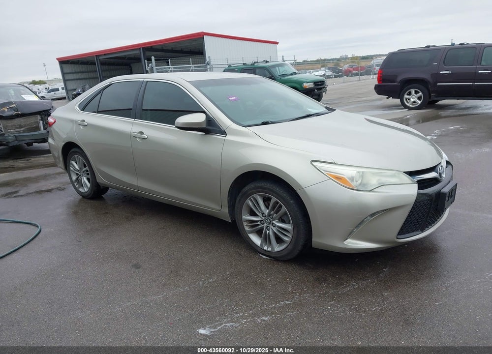 2015 TOYOTA CAMRY LE VIN: 4T1BF1FK4FU034025