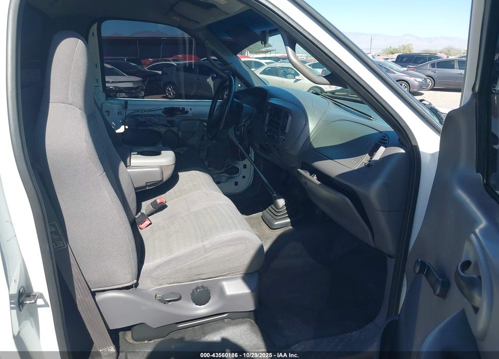 2002 FORD F-150 XL/XLT VIN: 1FTRF17212NA98934