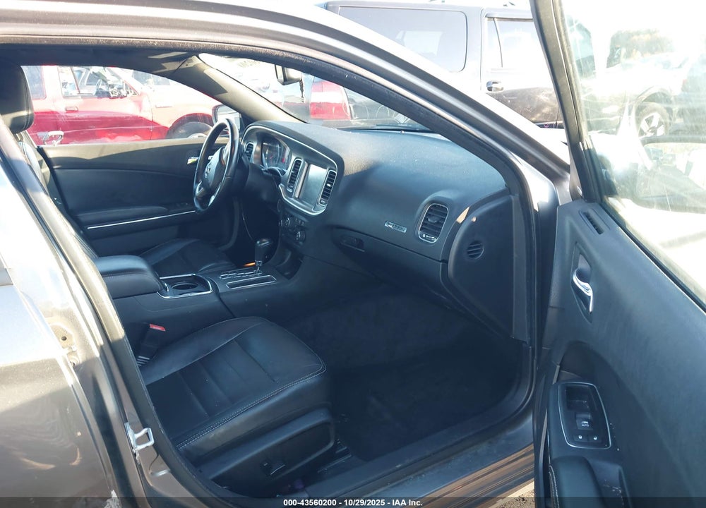 2011 DODGE CHARGER VIN: 2B3CL3CGXBH550756