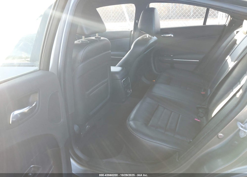 2011 DODGE CHARGER VIN: 2B3CL3CGXBH550756