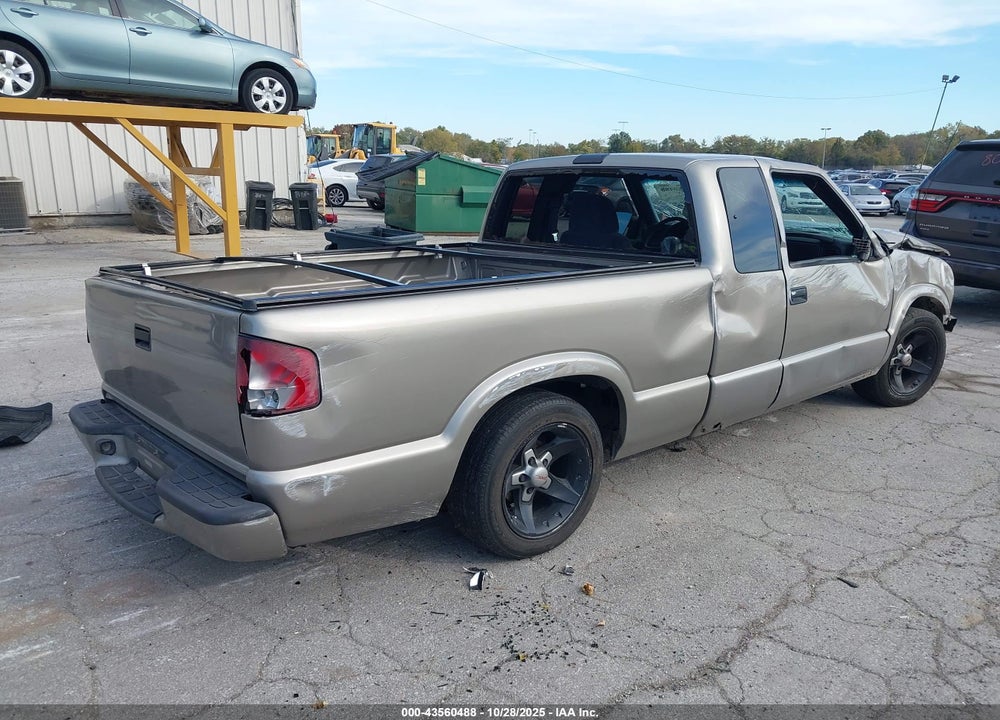 2000 GMC SONOMA SLS VIN: 1GTCS195XY8294273