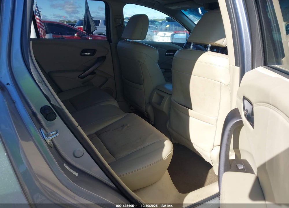 2015 ACURA RDX VIN: 5J8TB3H34FL015908