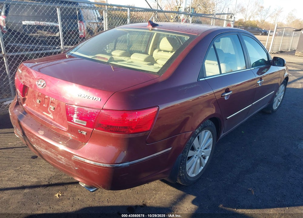 2010 HYUNDAI SONATA LIMITED V6 VIN: 5NPEU4AF6AH607657