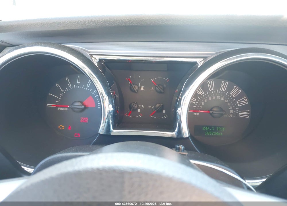 2006 FORD MUSTANG VIN: 1ZVHT82H365115017