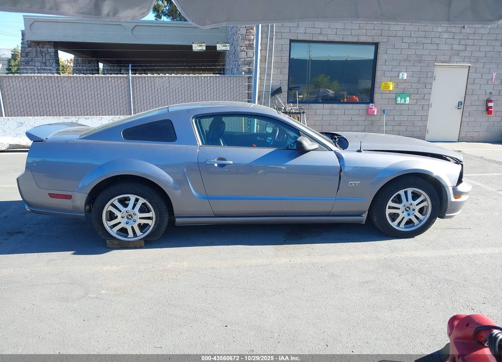 2006 FORD MUSTANG VIN: 1ZVHT82H365115017