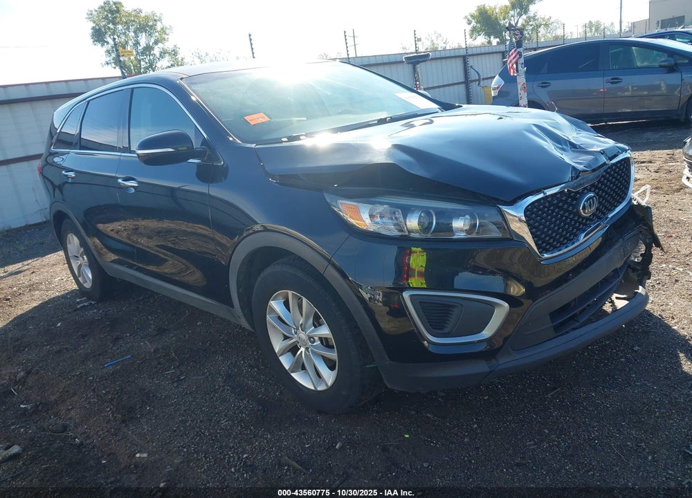 2017 KIA SORENTO 2.4L L VIN: 5XYPG4A38HG325348