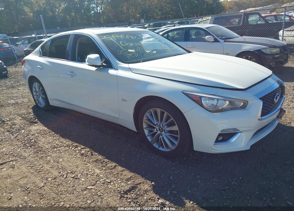 2019 INFINITI Q50 3.0T LUXE VIN: JN1EV7AR3KM554404