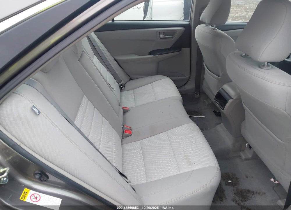 2017 TOYOTA CAMRY LE VIN: 4T1BF1FK5HU740858