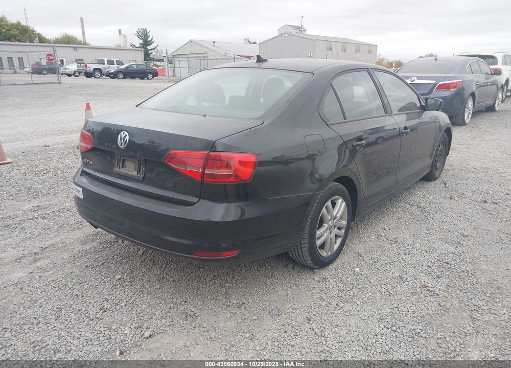 2015 VOLKSWAGEN JETTA 2.0L S VIN: 3VW2K7AJ9FM232845