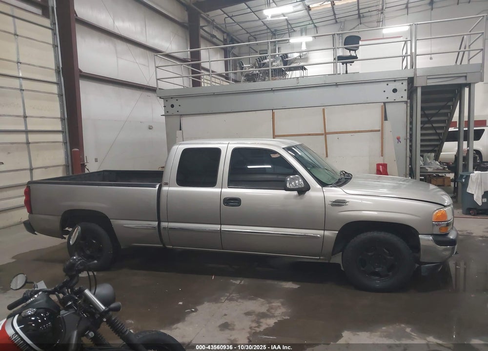 2000 GMC SIERRA 1500 SLE VIN: 2GTEC19T3Y1302186