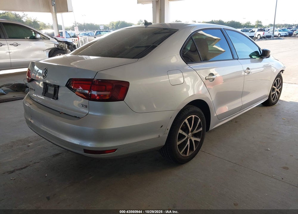 2016 VOLKSWAGEN JETTA VIN: 3VWD67AJ6GM253554
