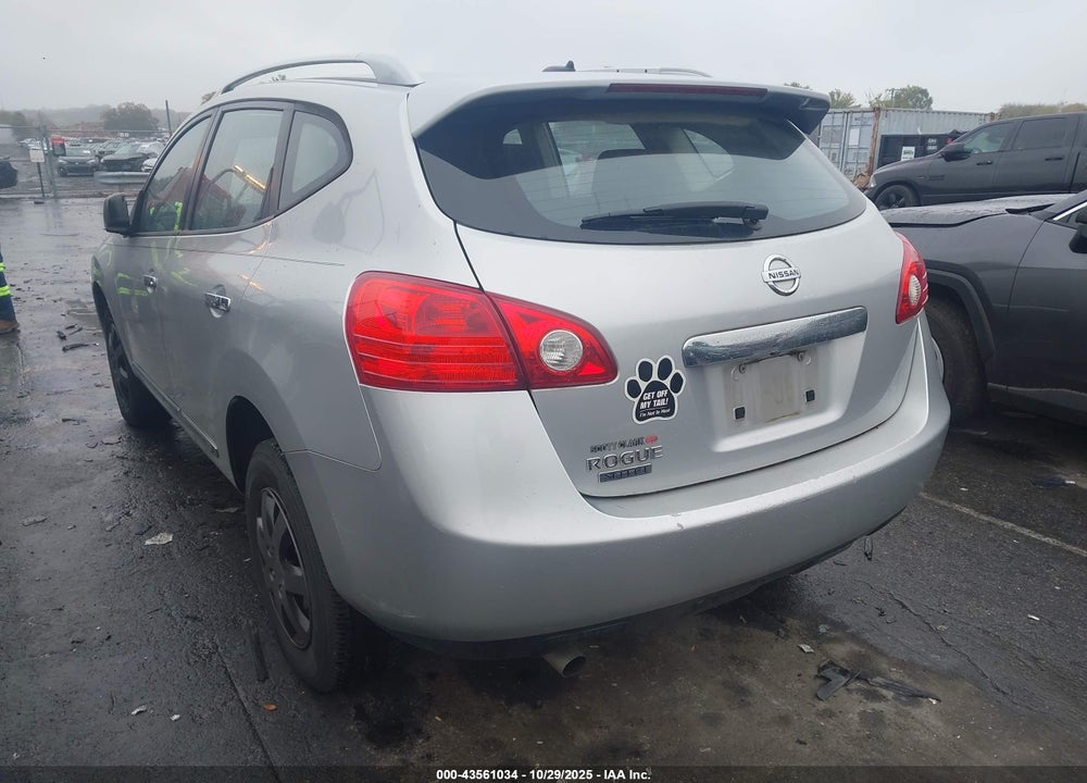 2015 NISSAN ROGUE VIN: JN8AS5MT4FW664571