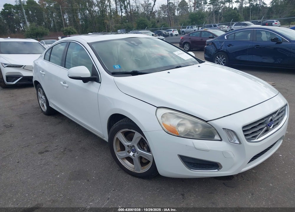 2012 VOLVO S60 T5 VIN: YV1622FS7C2142955