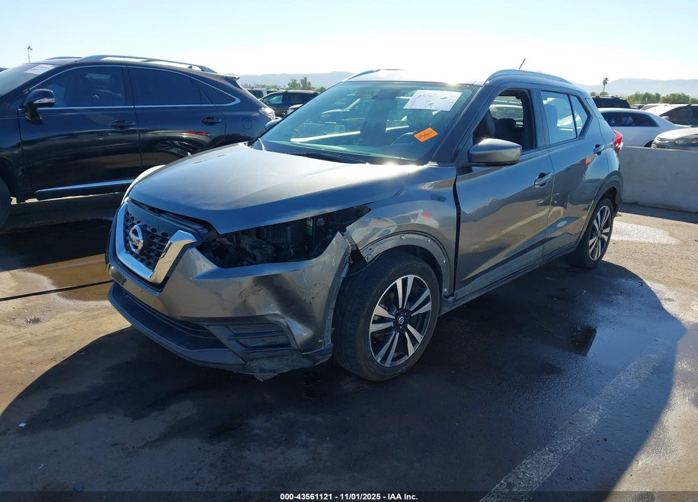 2019 NISSAN KICKS SV VIN: 3N1CP5CU6KL540921