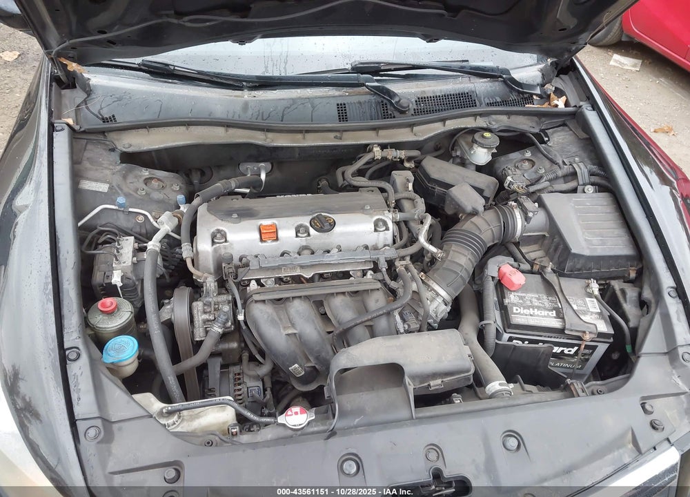 2011 HONDA ACCORD 2.4 LX VIN: 1HGCP2F30BA085054