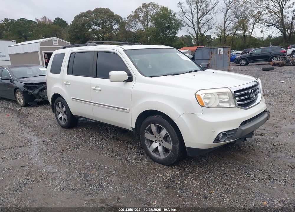 2013 HONDA PILOT TOURING VIN: 5FNYF4H94DB041296