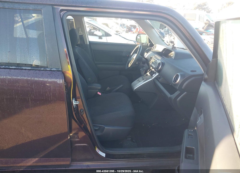 2009 SCION XB VIN: JTLKE50E091088580