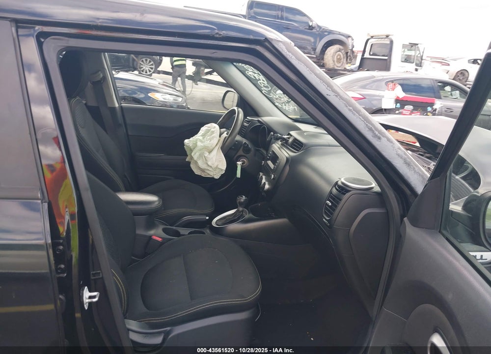 2015 KIA SOUL VIN: KNDJP3A58F7139563