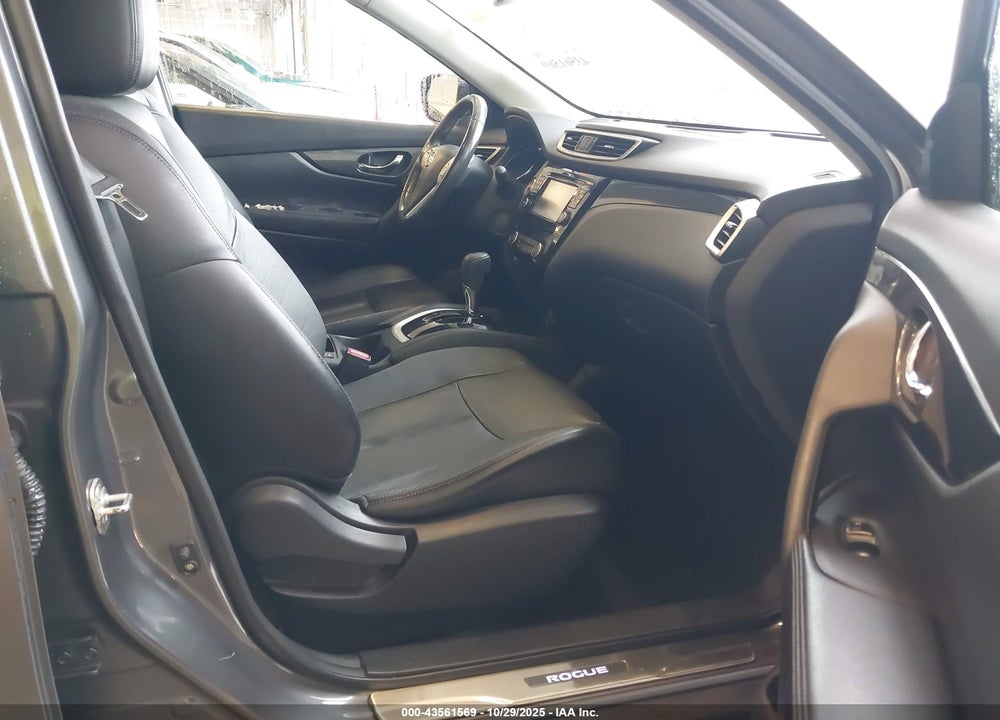 2014 NISSAN ROGUE SL VIN: 5N1AT2MV9EC808135